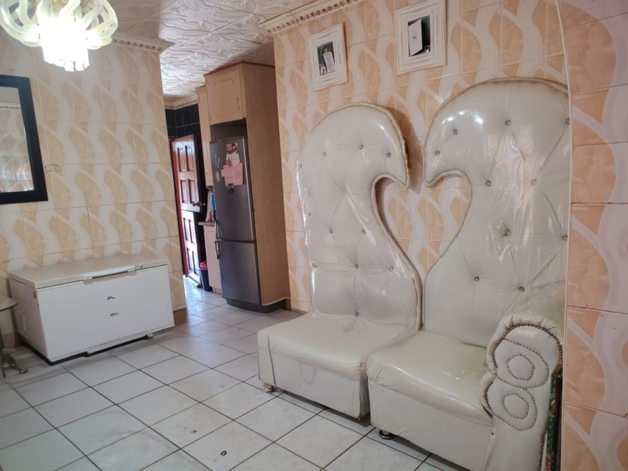 3 Bedroom Property for Sale in Geelhoutpark North West